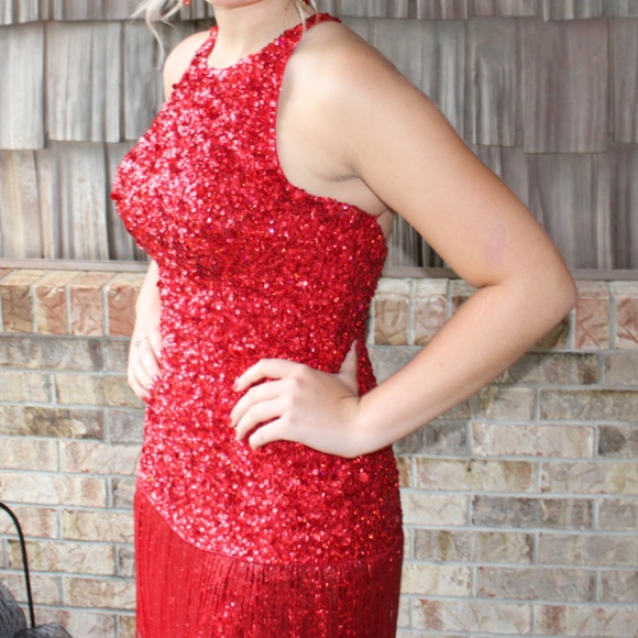 Stunning Red Sequence Dress - Picture 6 of 6